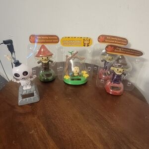 Solar Dancing Scarecrow and Skeleton Toy Set